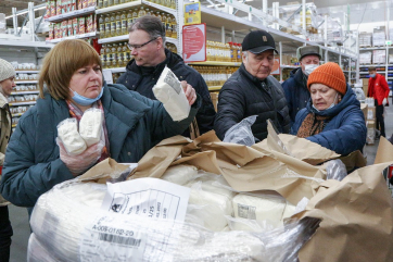 В России за неделю заметно снизились цены на сахар